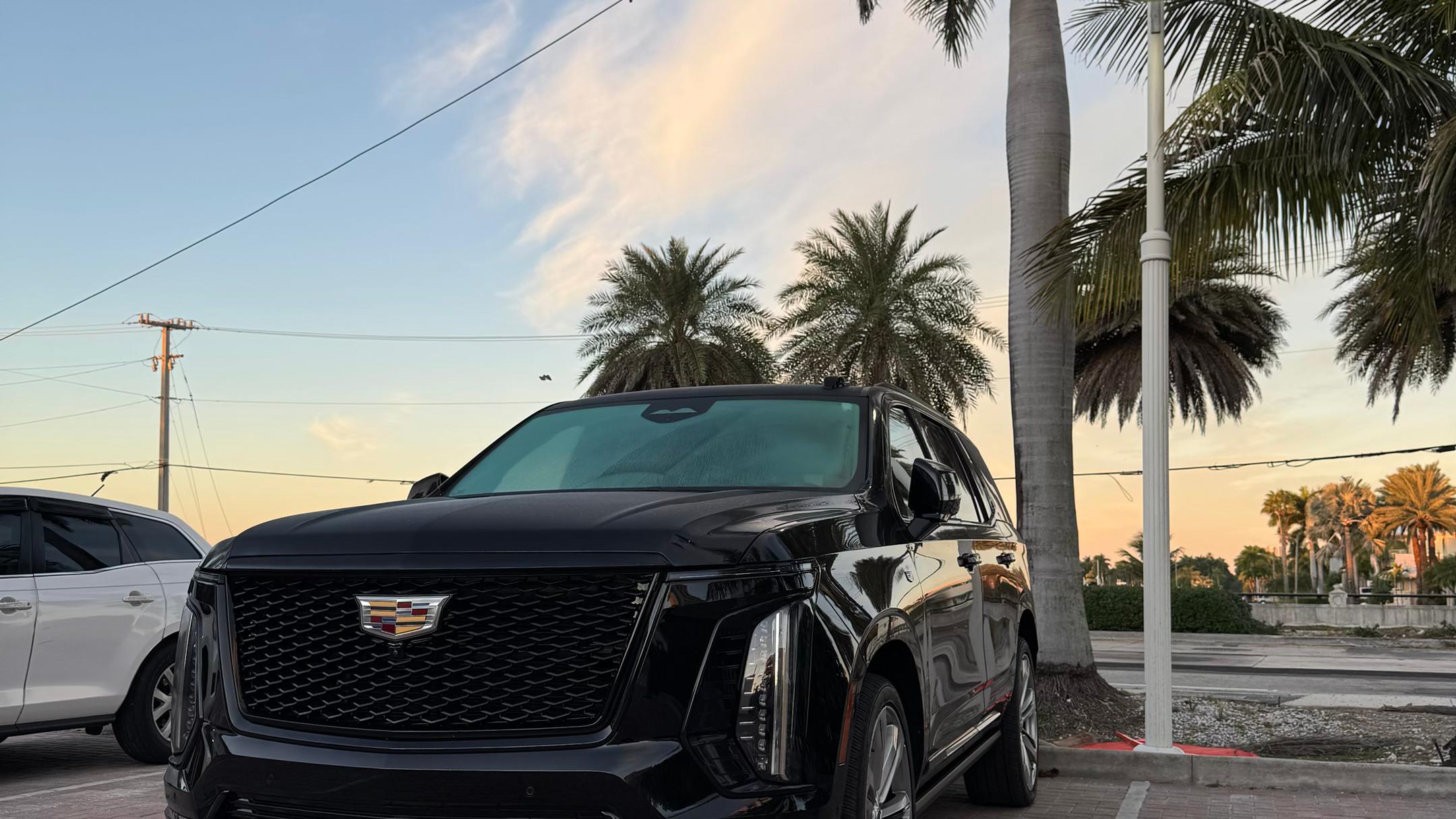 Cadillac Escalade 2025 in 