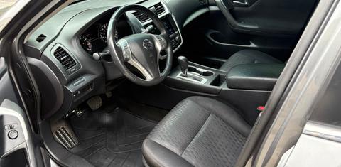 Nissan Altima 2017