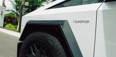 Tesla Cybertruck 2024