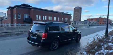 Dodge Grand Caravan 2016