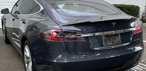 Tesla Model S 2019