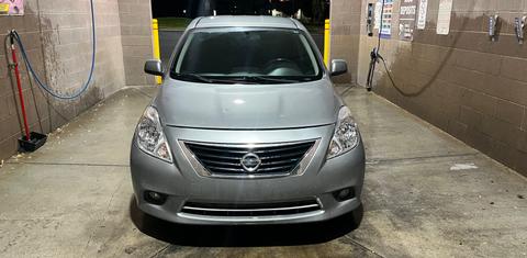 Nissan Versa 2014
