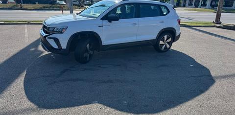 Volkswagen Taos 2024