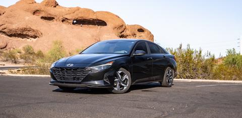 Hyundai Elantra 2023