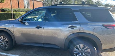 Nissan Pathfinder 2024