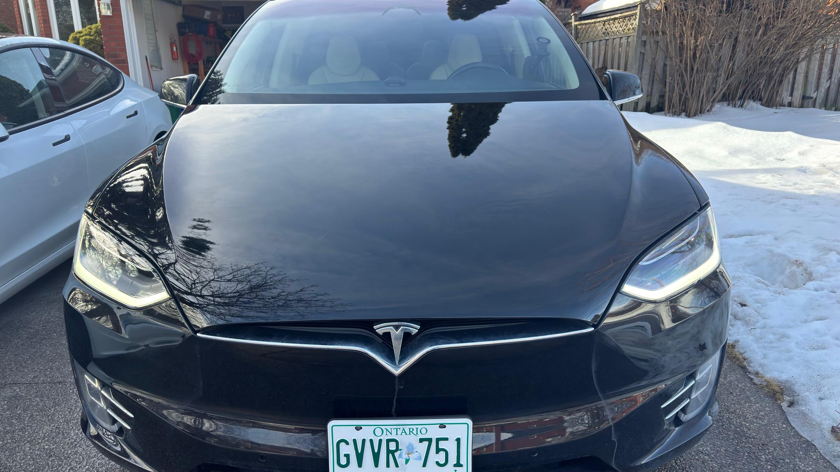 Tesla Model X 2019 in Oakville, ON
