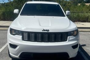 Jeep Grand Cherokee car