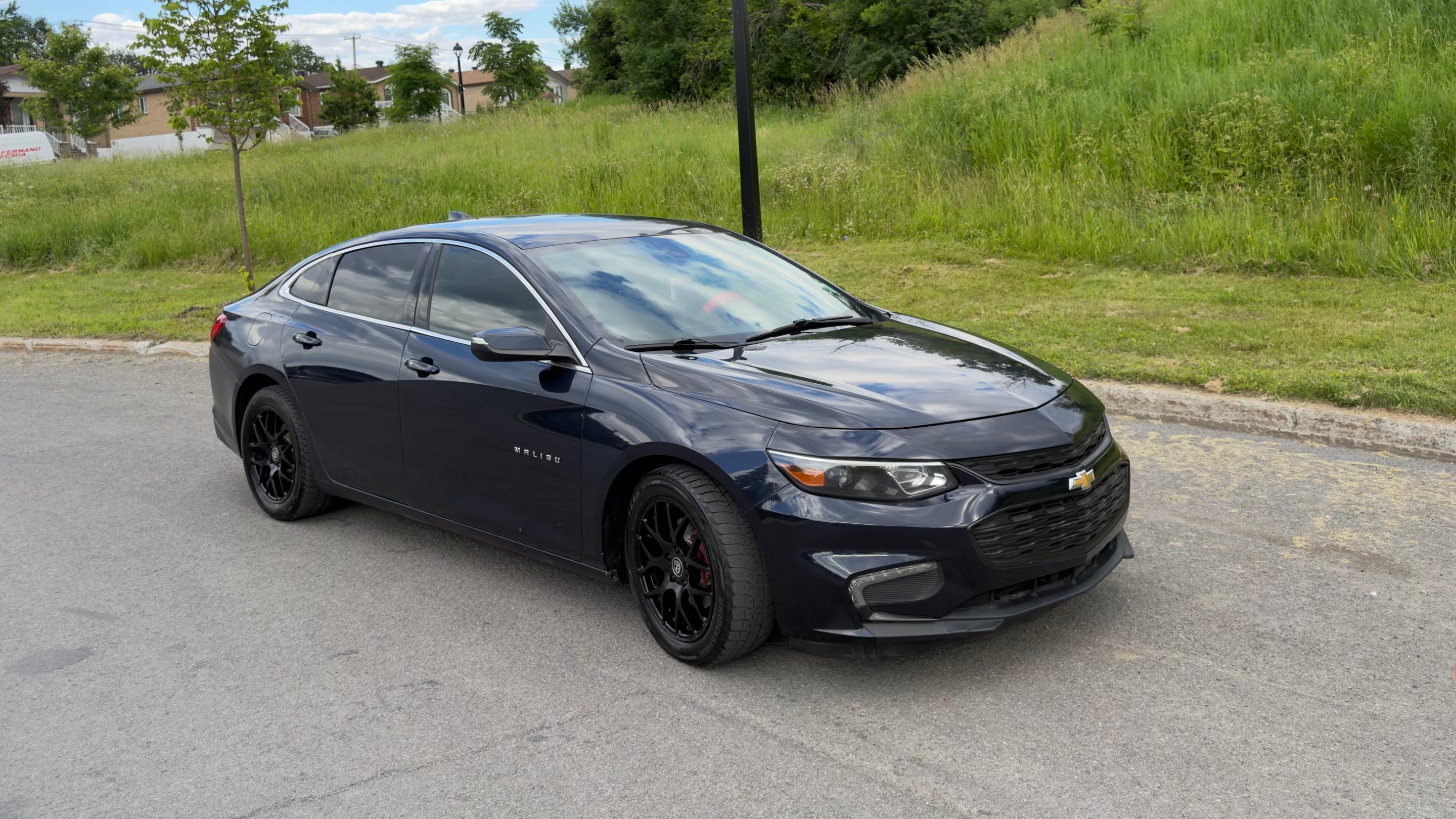 Chevrolet Malibu 2017 in Montréal, QC