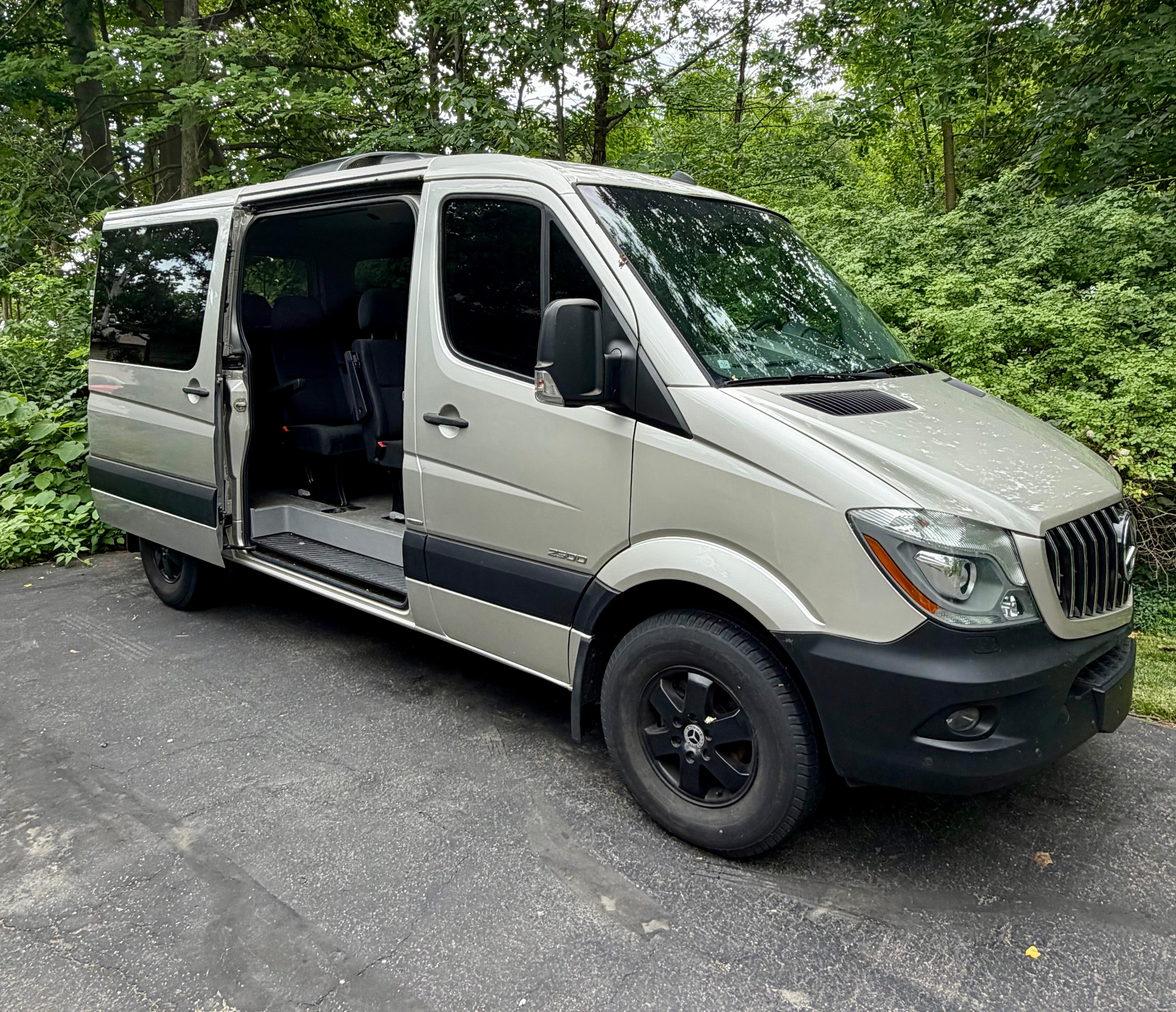 Mercedes-Benz Sprinter 2016 in East Lansing, MI