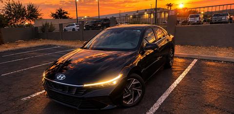Hyundai Elantra 2025