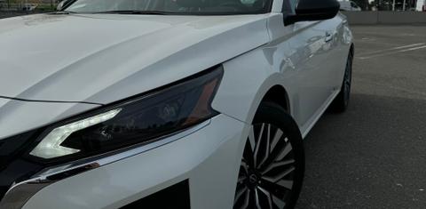 Nissan Altima 2025