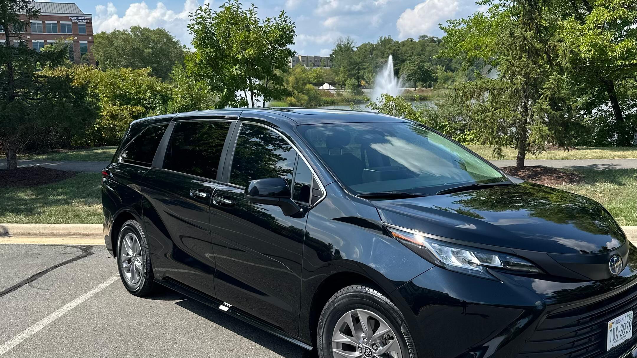 Toyota Sienna 2023 in 