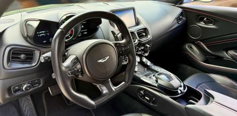 Aston Martin Vantage 2020