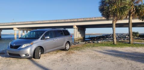 Toyota Sienna 2013