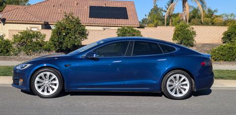 Tesla Model S 2017