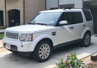 Land Rover LR4 car