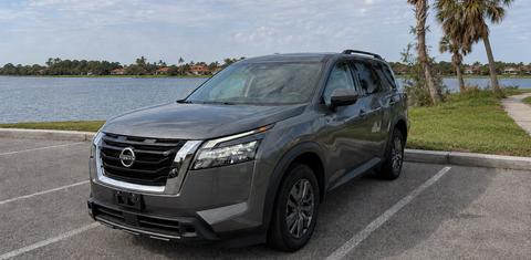 Nissan Pathfinder 2025