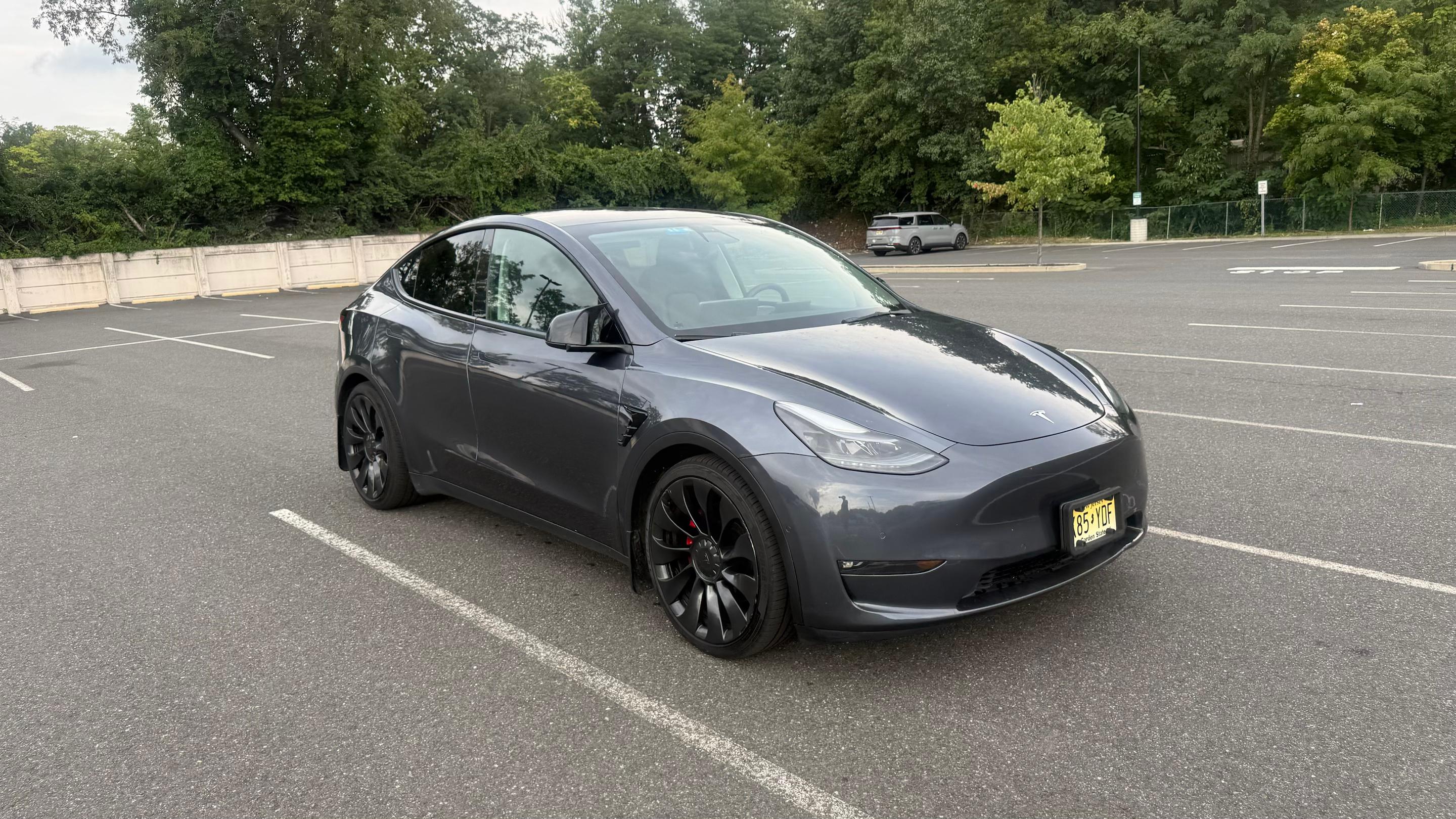 Tesla Model Y 2022 in Cranford, NJ