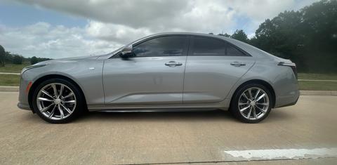 Cadillac CT4 2025