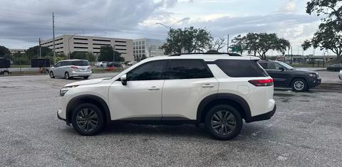 Nissan Pathfinder 2024