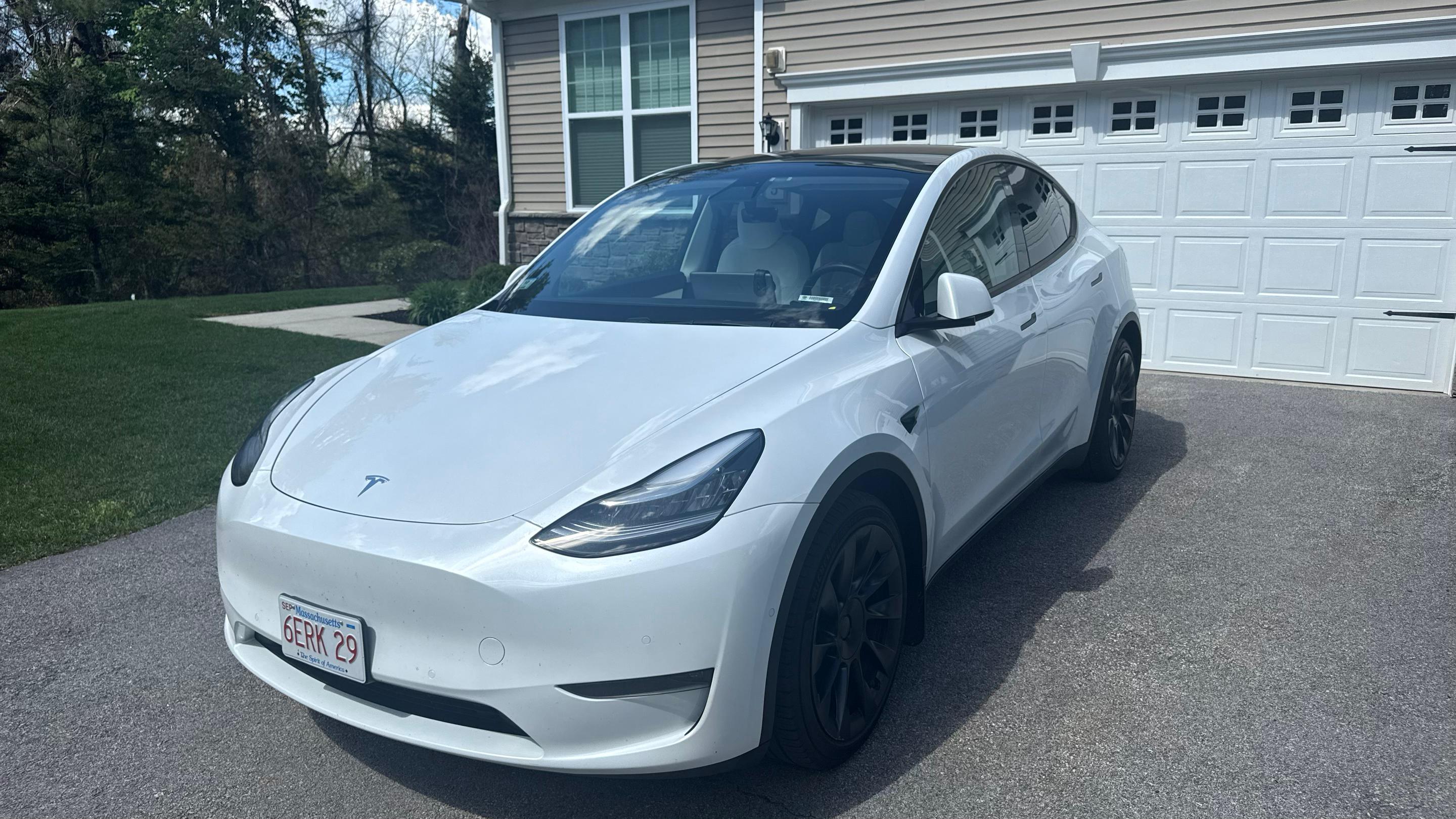 Tesla Model Y 2021 in North Andover, MA