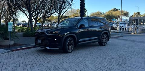 Toyota Grand Highlander 2025