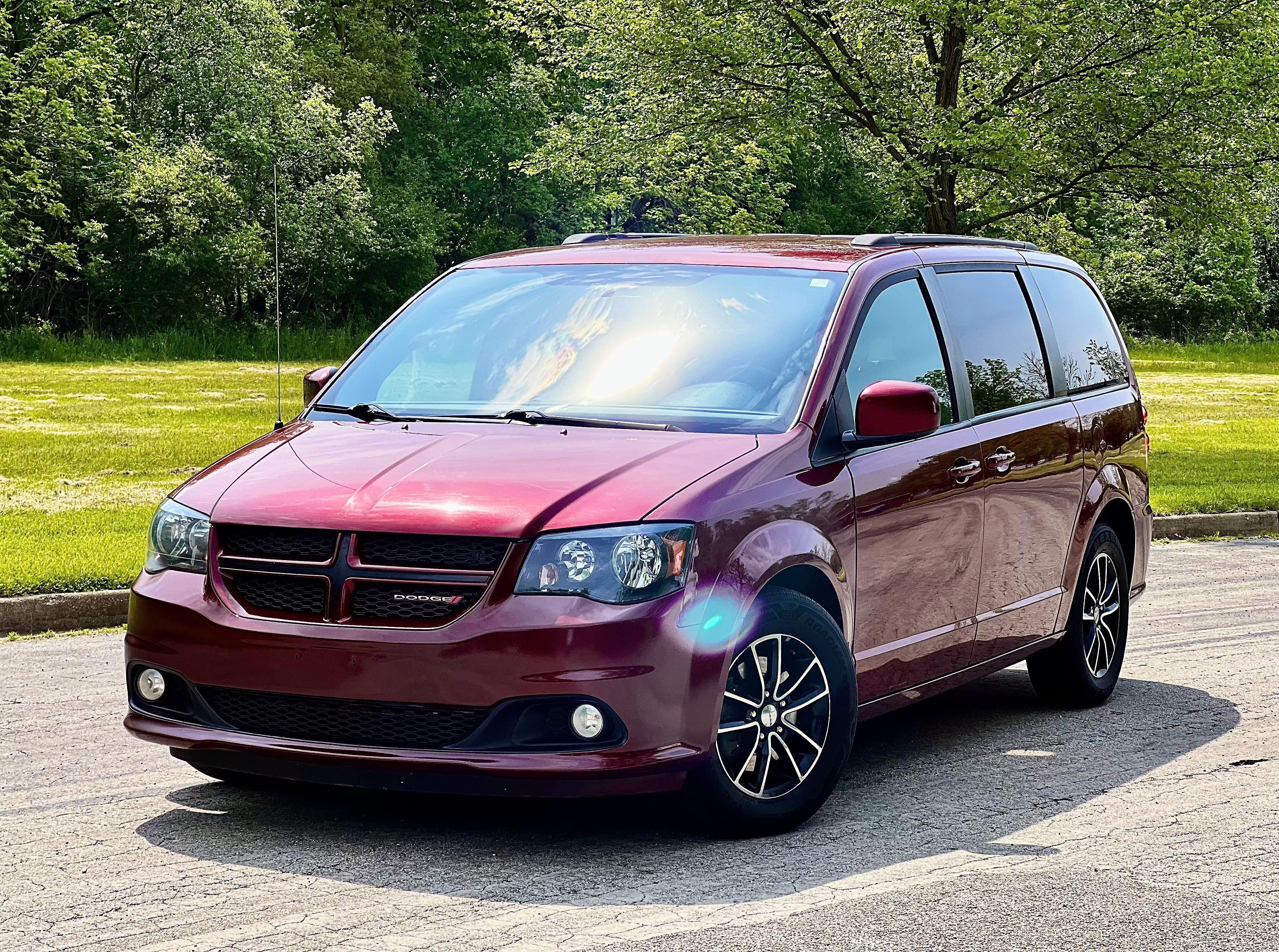 Dodge Grand Caravan 2018 in Skokie, IL