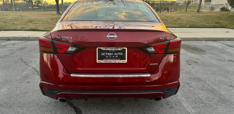 Nissan Altima 2023