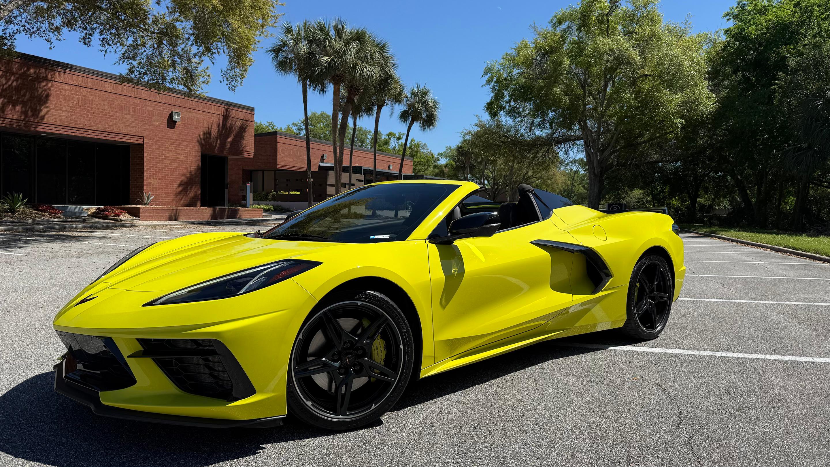 Chevrolet Corvette 2021 in 