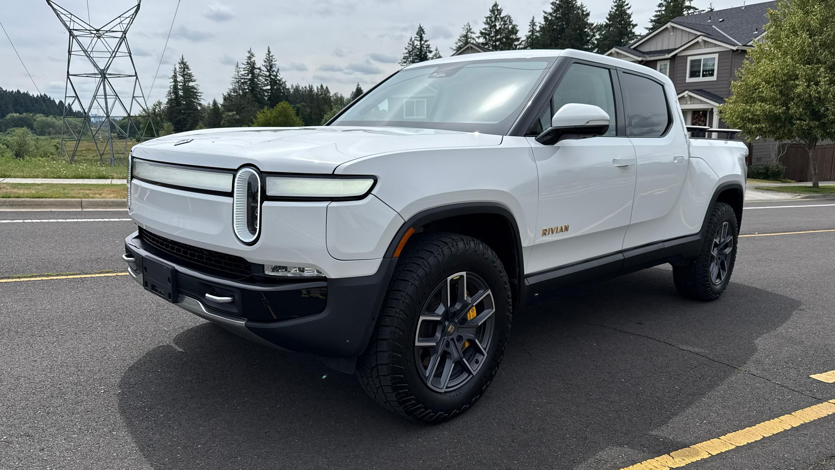 Rivian R1T 2022 in 