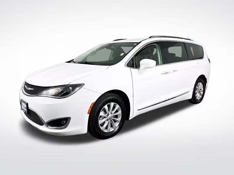 Chrysler Pacifica 2019 in Portland, OR