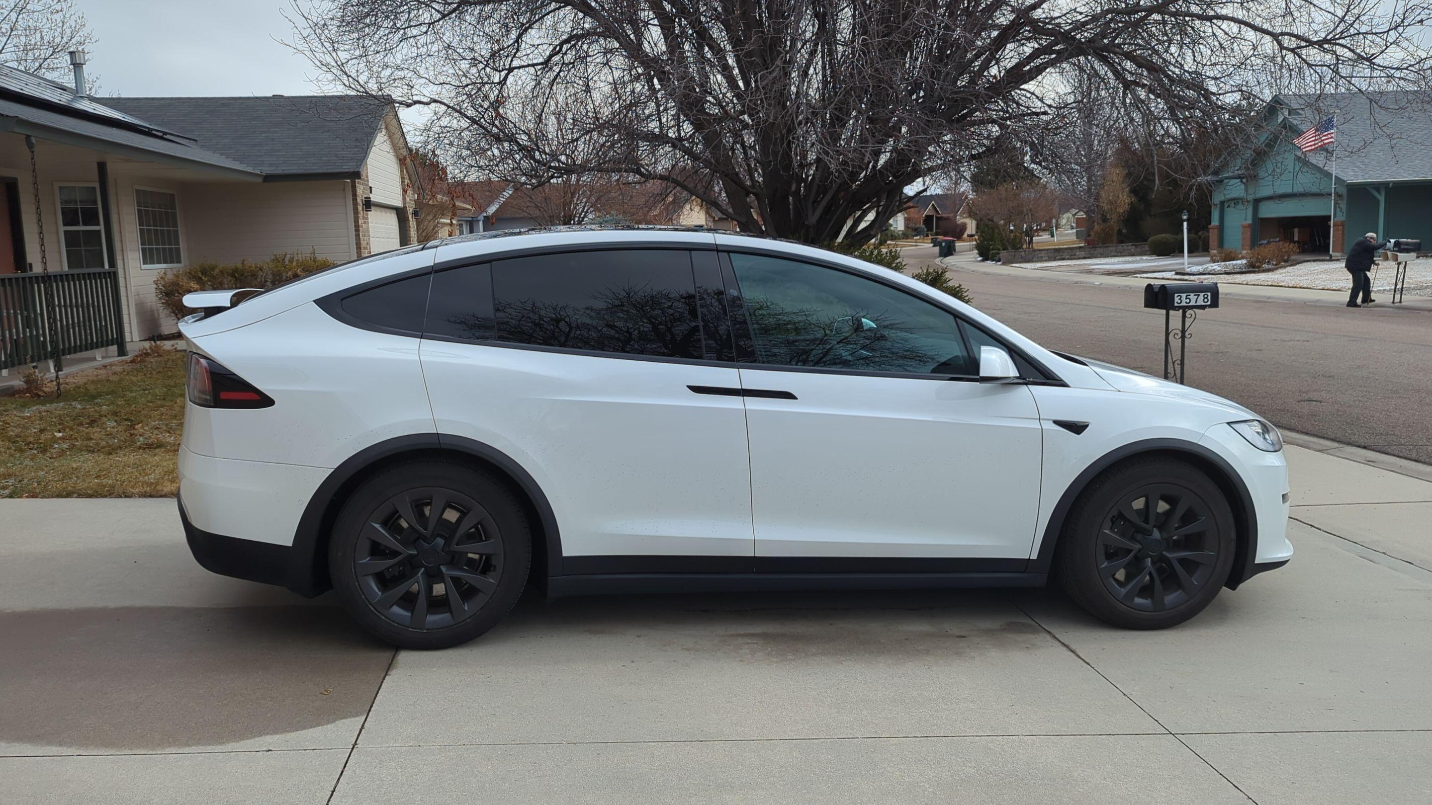 Tesla Model X 2023 in Meridian, ID