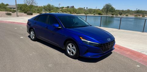 Hyundai Elantra 2023