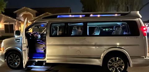GMC Savana 2023