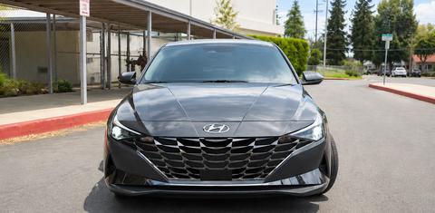 Hyundai Elantra Hybrid 2023