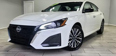 Nissan Altima 2025