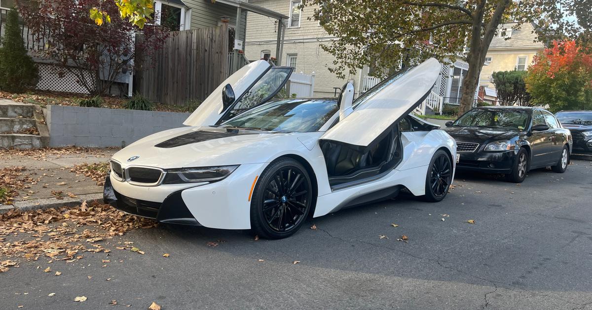 BMW i8 2019 rental in Washington, DC by Rainer L. Turo