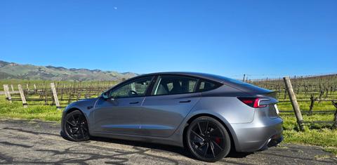 Tesla Model 3 2025