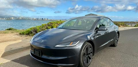 Tesla Model 3 2024