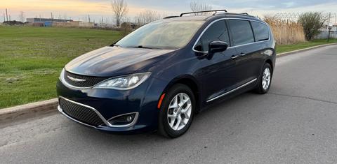 Chrysler Pacifica 2017