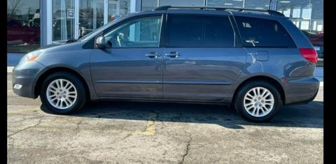 Toyota Sienna 2010