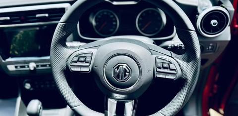 MG ZST 2024