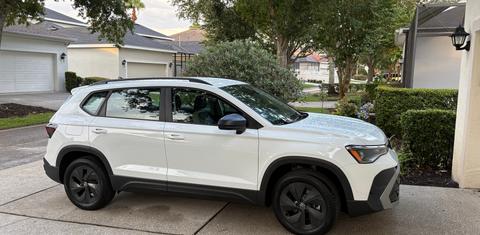Volkswagen Taos 2026