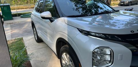 Mitsubishi Outlander 2025