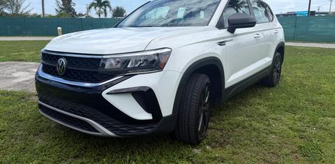 Volkswagen Taos 2024