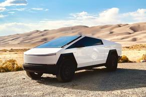 Tesla Cybertruck 2024 in Denver