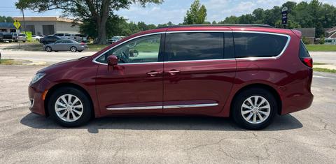 Chrysler Pacifica 2017
