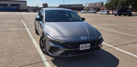 Hyundai Elantra 2025