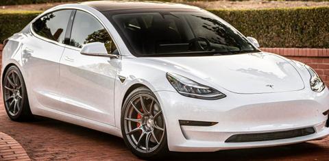 Tesla Model 3 2021