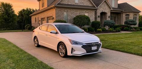 Hyundai Elantra 2020